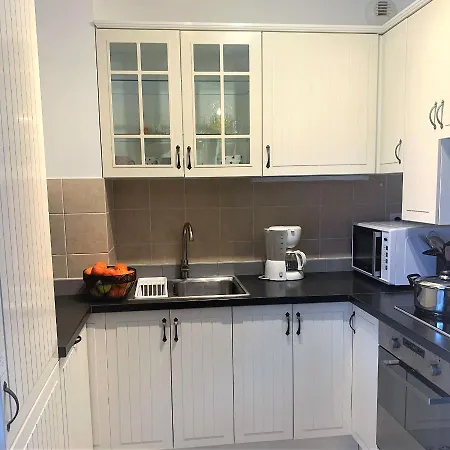 T2 Proche De La Gare, A 10 Minutes A Pieds De La Croisette, Piscine & Parking Dans De Standing דירה