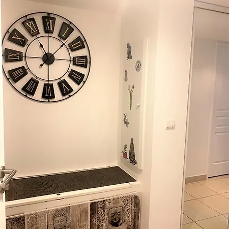 Apartment T2 Résidence élégante: Piscine, Parking, Proche Croisette Cannes