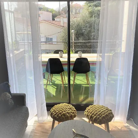 דירה T2 Proche De La Gare, A 10 Minutes A Pieds De La Croisette, Piscine & Parking Dans De Standing קאן