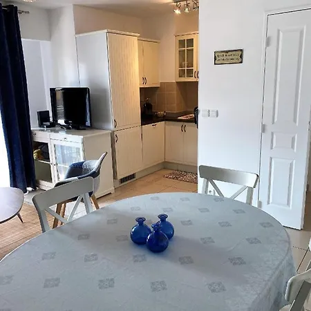 T2 Proche De La Gare, A 10 Minutes A Pieds De La Croisette, Piscine & Parking Dans De Standing * קאן