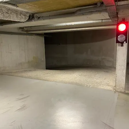 T2 Proche De La Gare, A 10 Minutes A Pieds De La Croisette, Piscine & Parking Dans De Standing קאן