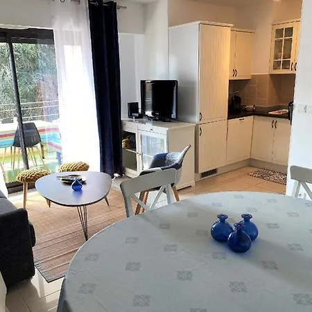 T2 Proche De La Gare, A 10 Minutes A Pieds De La Croisette, Piscine & Parking Dans De Standing * קאן