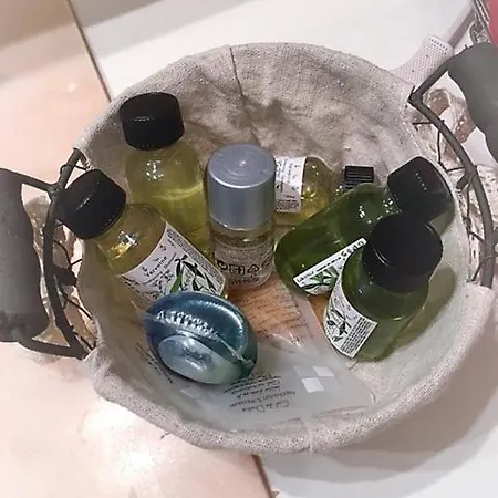 T2 Proche De La Gare, A 10 Minutes A Pieds De La Croisette, Piscine & Parking Dans De Standing